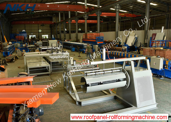 Lembaran Logam 0.3 - 1.0 * 1250mm Steel Slitting Machine Line Dengan Re-Coiler